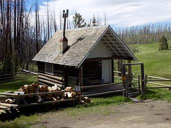 West Fork Cabin (s of Ennis)