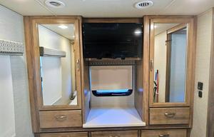 2019 Jayco Precept 33U RV rental photo 14