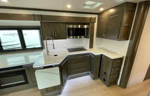 Brand New Dynamax DX3! luxury on wheels