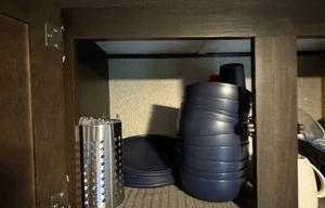 Cozy, lightweight 9 person travel trailer
