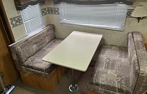 2006 Salem 37BHSS2Q RV rental photo 15