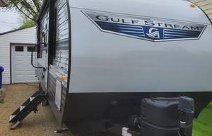 2022 Gulf Stream RV Ameri-Lite Ultra Lite 279BH RV rental photo 4