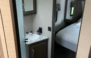 Homey Away From Home - Family Friendly and Cozy