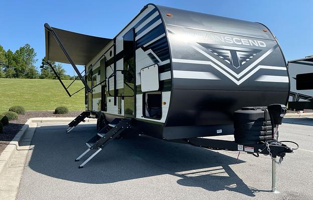 Brand New Just for YOU! 2025 Grand Design Sleeps 8
