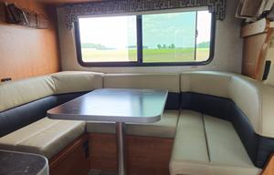 2019 Winnebago Minnie Winnie 22M RV rental photo 12