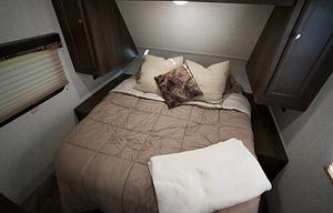 2019 Starcraft Mossy Oak 27BHS RV rental photo 10