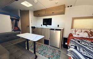 Easy Camping - BRAND NEW