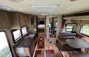 Luxury & Efficiency: Dynamax Isata 3 (Diesel)