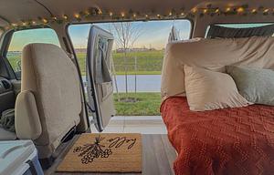 Rainforest Roamer - Cozy Cabin On Wheels