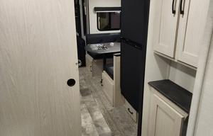 2023 Coachmen APEX 266BHS - Glamping Machine!