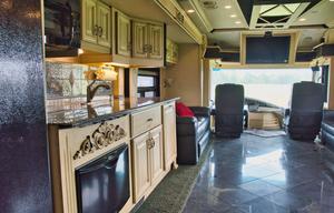 2008 American Coach American Heritage 45B