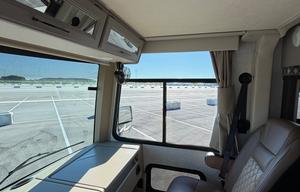 MEET THOR, OUR HIGH CLASS RV FOR 8