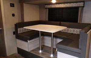 2022 Coachmen RV Catalina Summit Series 8 261BHS