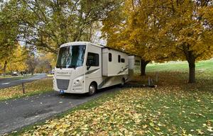 "Co-Pilot Cruiser" 2022 Winnebago Vista 27P