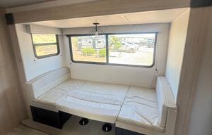 2024 Prime Time RV Avenger LE 24BHSLE