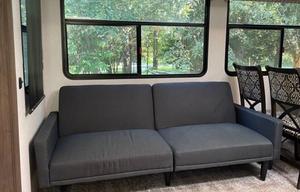 2021 Winnebago Industries Towables Voyage 3033BH RV rental photo 18