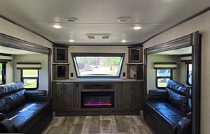 Luxury RV for Events & Weekends | Deliverable