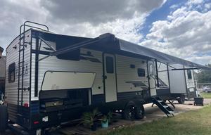 2024 Palomino Puma 32BHQS