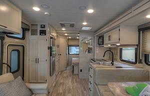 2022 ACE 27 FT Easy to Drive Class A! Sleeps 6-8