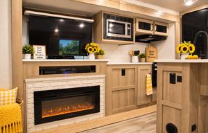 Rockwood 2720IK | Roam in Style, Smile for Miles