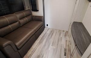 2021 Sprinter Limited 3570LFT RV rental photo 5