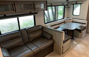2021 PALMOMINO PUMA BUNKHOUSE