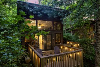 River's Edge Treehouse Resort