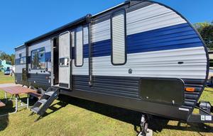 New Full 2020 Cherokee Forest River 274RK