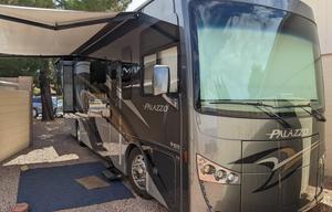 2018 Thor Motor Coach Palazzo 33.2