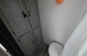 2024 Colman Lantern 17R RV rental photo 5