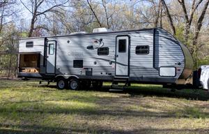 2016 Catalina Couchmen Rv aka Hooked on Fun