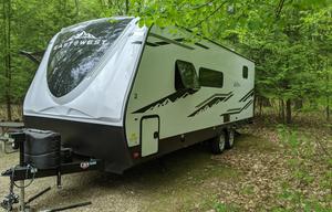 EAST TO WEST Alta 2100MBH **DELIVERY ONLY**