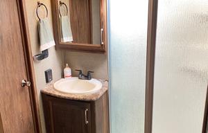 Luxury Desert Wanderer-Two Private Bedrooms