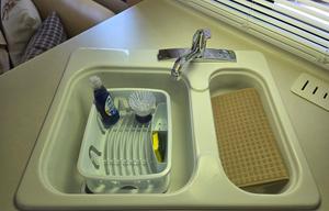 Bruce and Joy's Cozy Cruiser, Allegro Bay Pusher