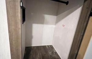 Plenty of room for guests and pets! Delivery Only