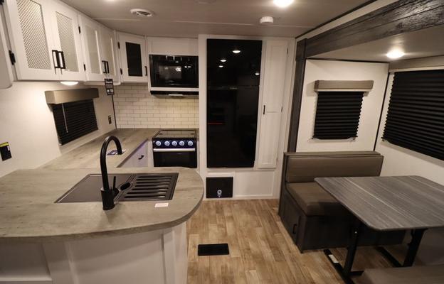 2023 Keystone RV Hideout 28RKS RV rental photo 1