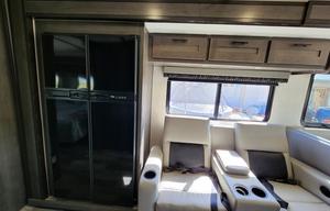 2022 FR3 34DS Class-A(Gas) Sleeps Up to 8 + Tent