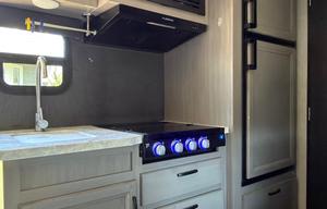 Jayco Micro – Sleeps 5 • Solar • Easy Tow!