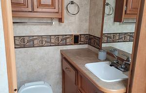 2011 Winnebago Access 31C