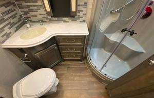 2022 Tiffin Motorhomes Phaeton 40 QKH RV rental photo 9