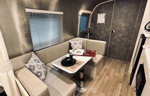 Magnolia 3-AIRSTREAM Bambi Sport 22 *FULLY Loaded*