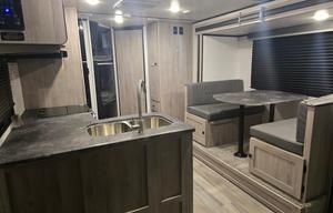 2024 Northern Spirit XTR 2146BHX RV rental photo 10