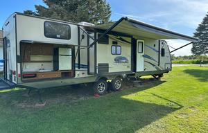 Bunkhouse! 2014 Coachmen Freedom Express 32'