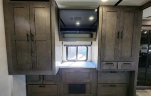 2022 FR3 34DS Class-A(Gas) Sleeps Up to 8 + Tent