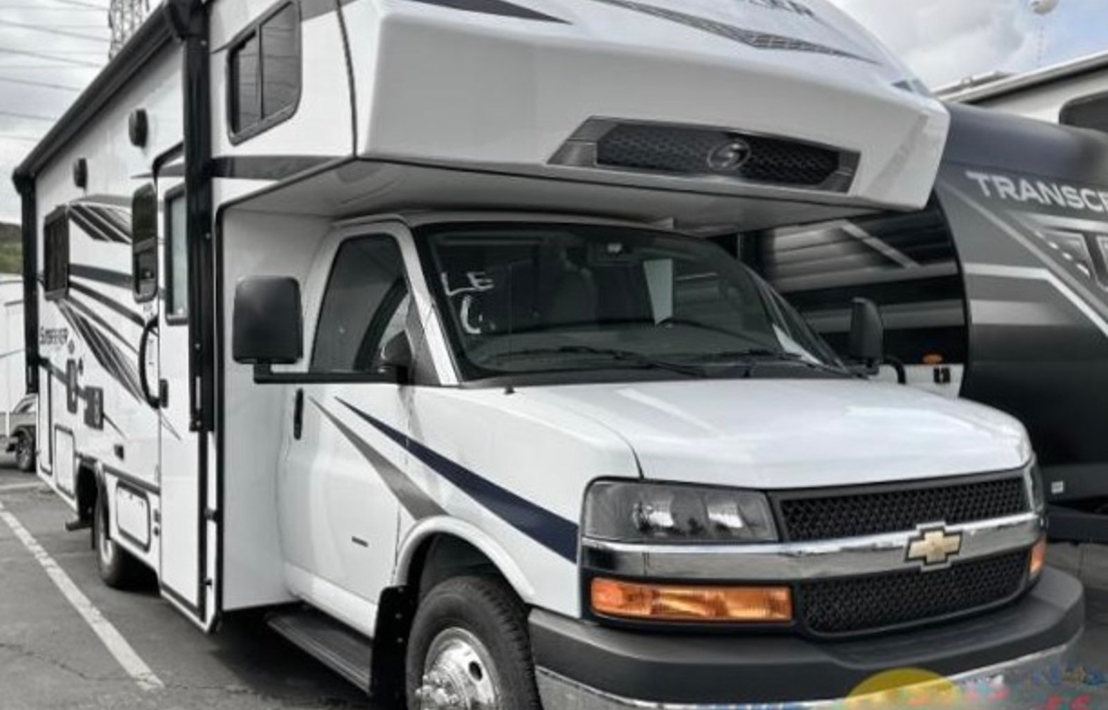 Easy to drive...Great Layout for 6...has solar