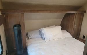2018 Gulf Stream RV Kingsport Ultra Lite 279BH