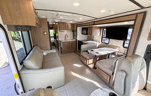 FR3 Easy to Drive Class A RV - with Bunks!