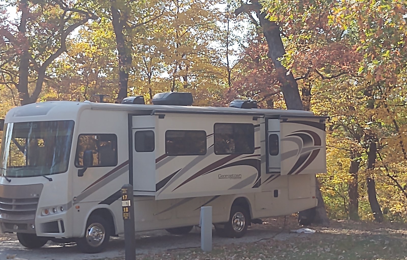2016 Forest River RV Georgetown 310DS