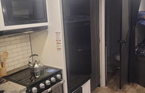 Adventurous 2023 Keystone Hideout: Sleeps 8