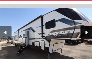 2024 Dutchmen RV Voltage V-Series 3800 RV rental photo 1